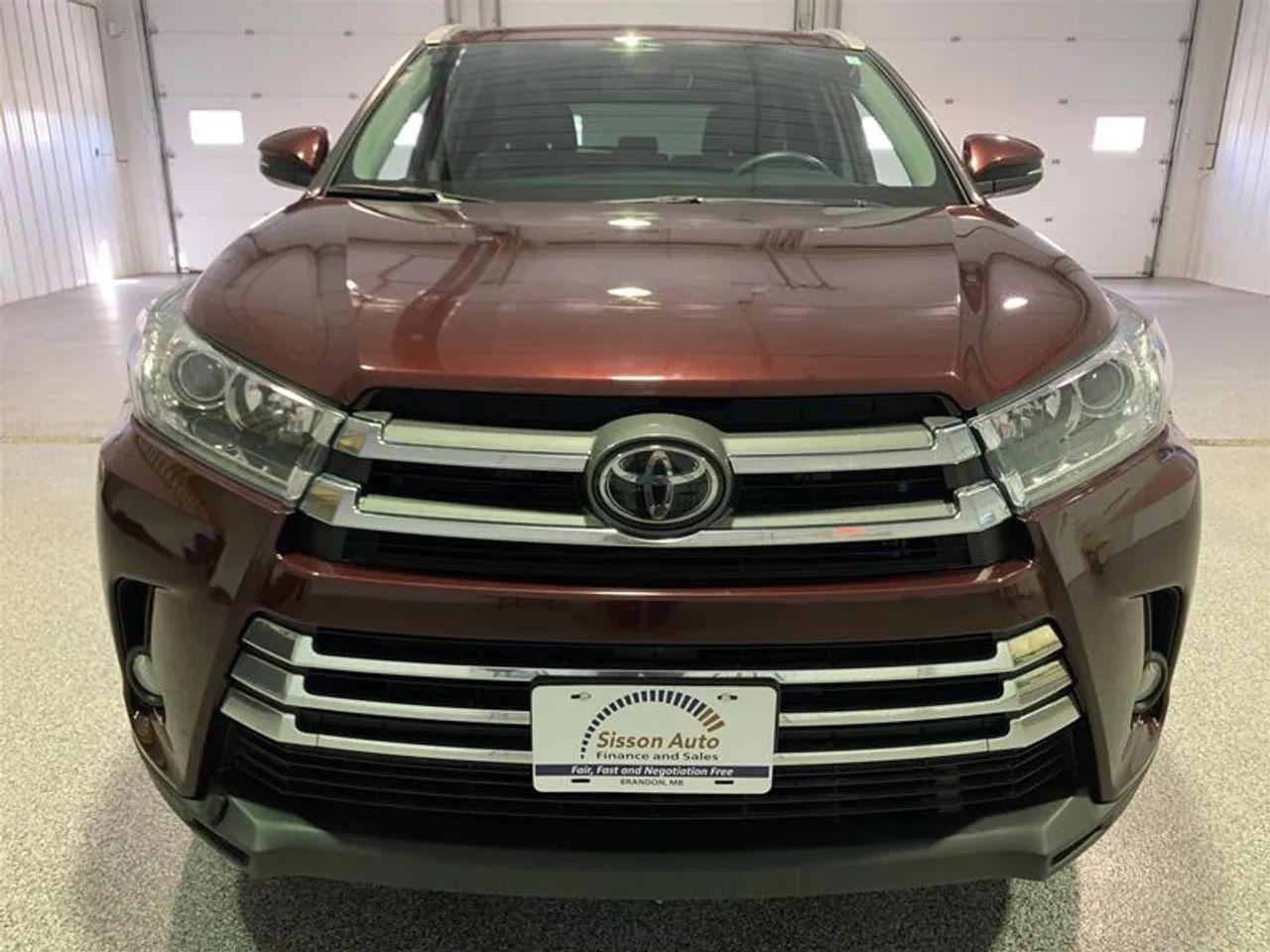 2019 Toyota Highlander XLE-1