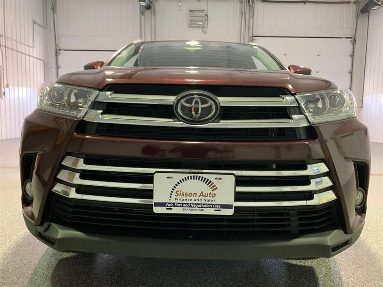 2019 Toyota Highlander XLE-2