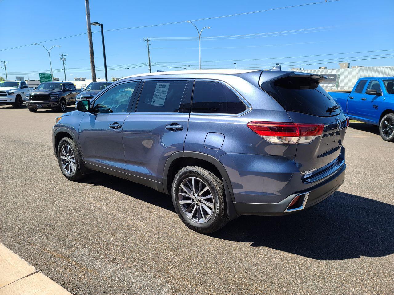 2019 Toyota Highlander XLE-3