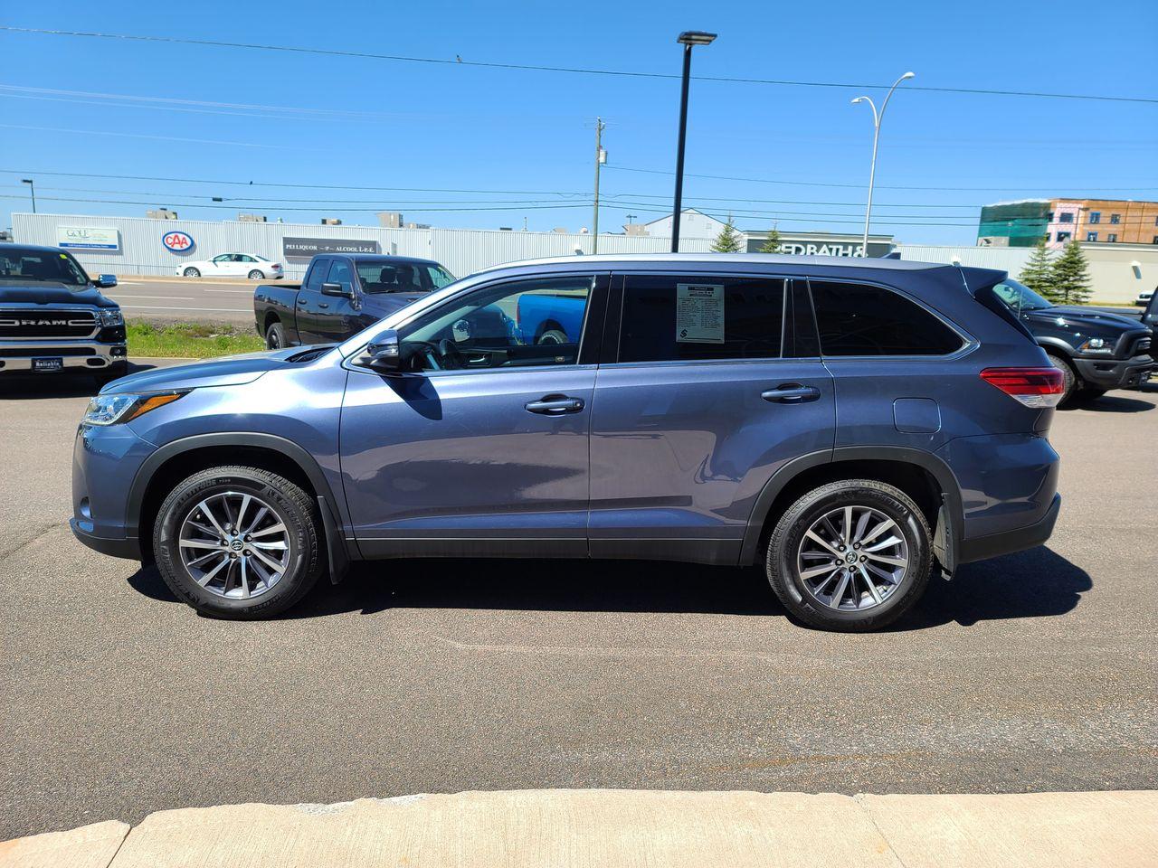2019 Toyota Highlander XLE-4