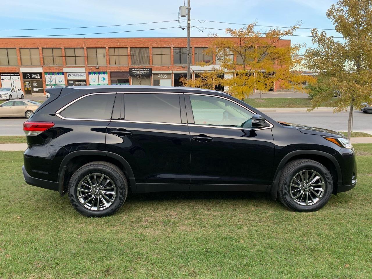 2019 Toyota Highlander XLE-3