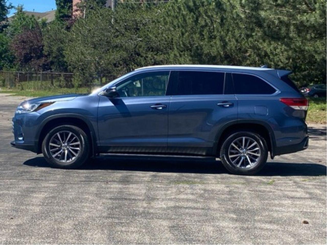 2019 Toyota Highlander XLE-2