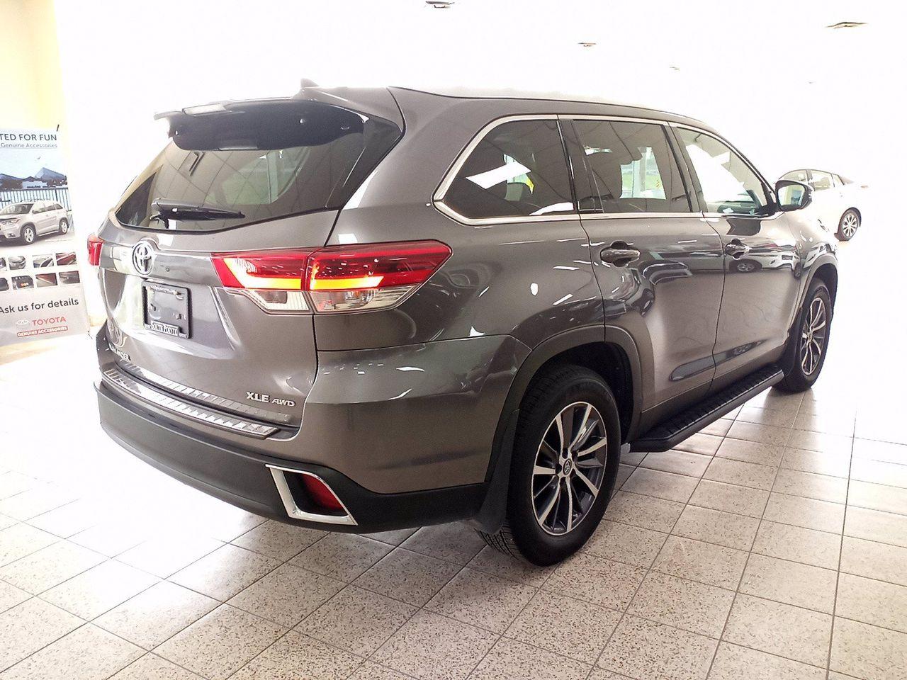 2019 Toyota Highlander XLE-3