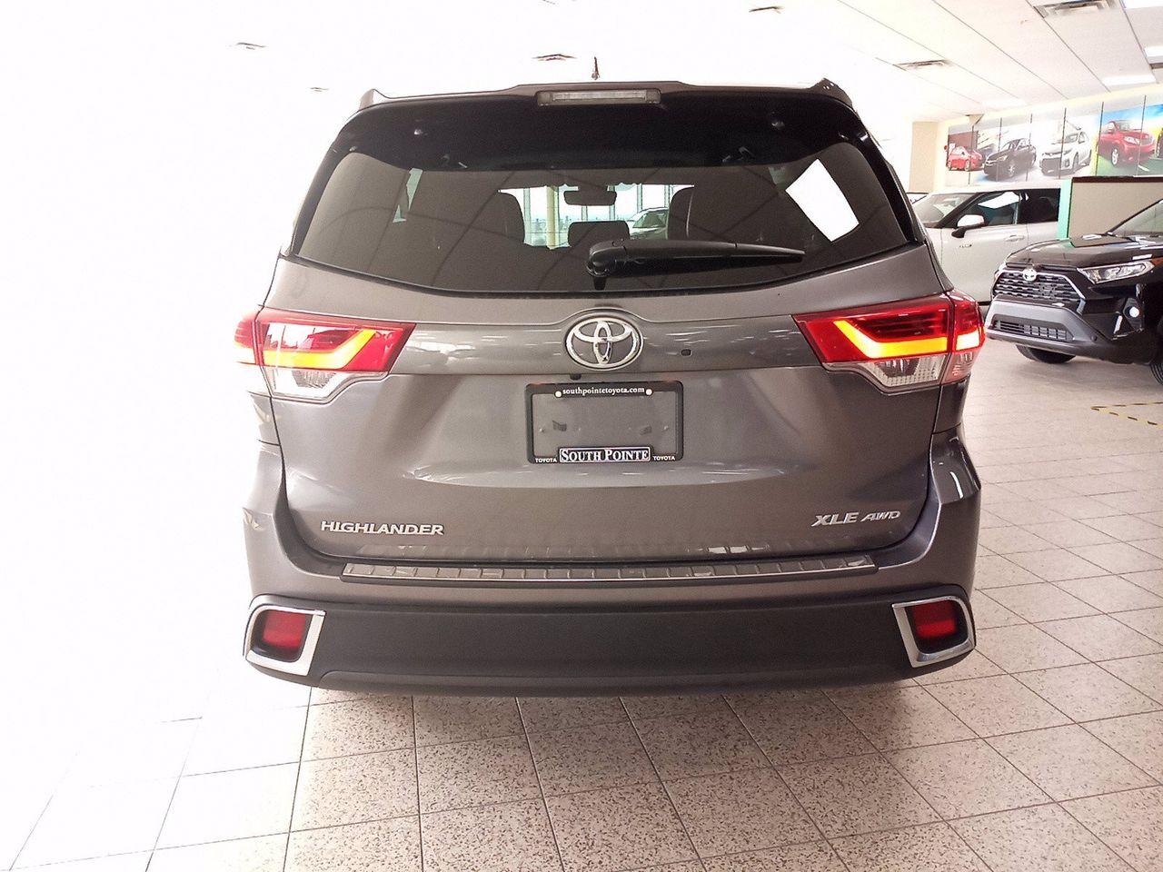 2019 Toyota Highlander XLE-4