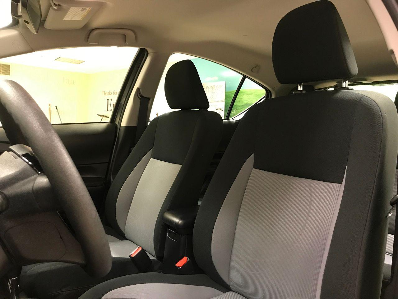 2019 Toyota Prius C L-2