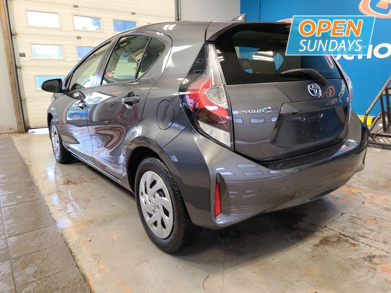 2019 Toyota Prius C L-2