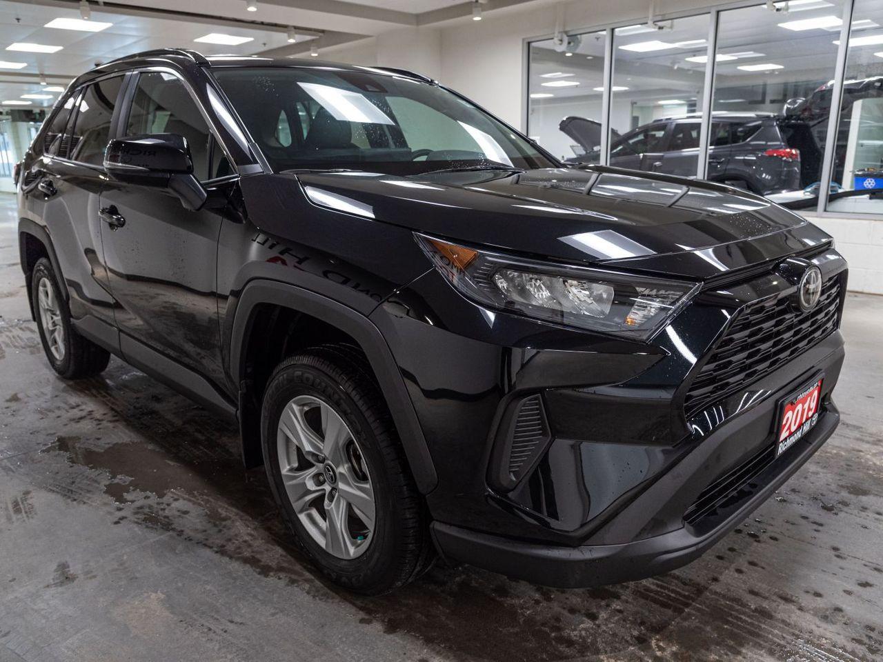 2019 Toyota RAV4 LE-2