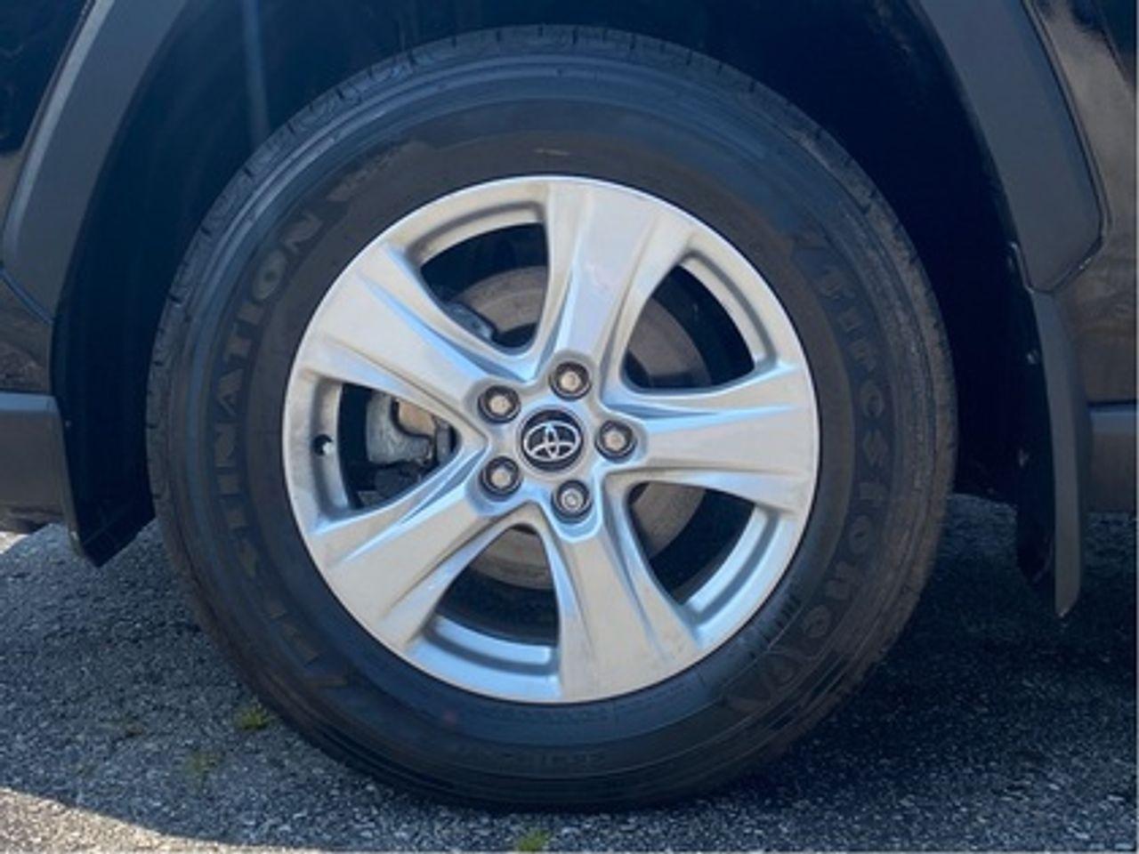 2019 Toyota RAV4 LE-4