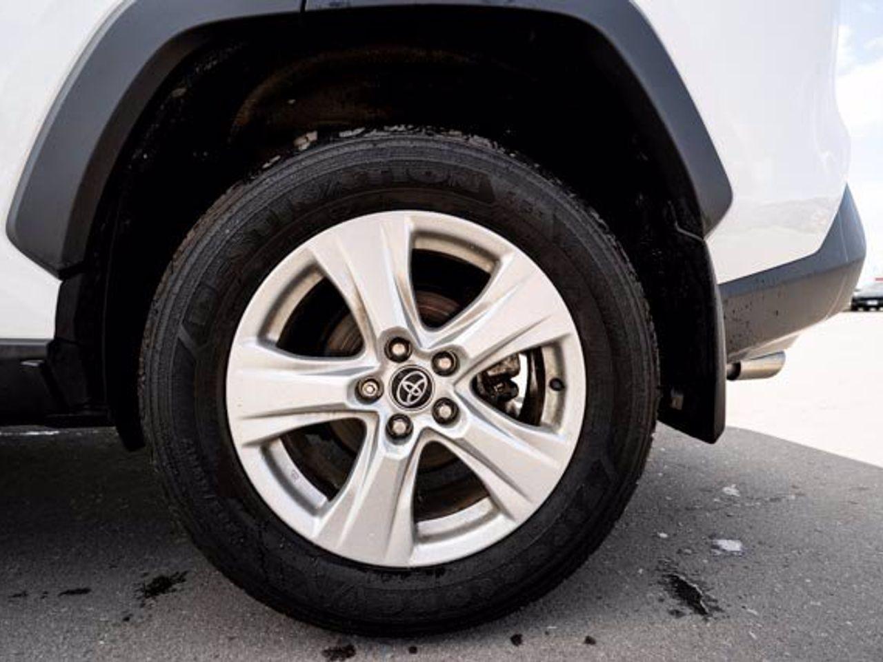 2019 Toyota RAV4 LE-4