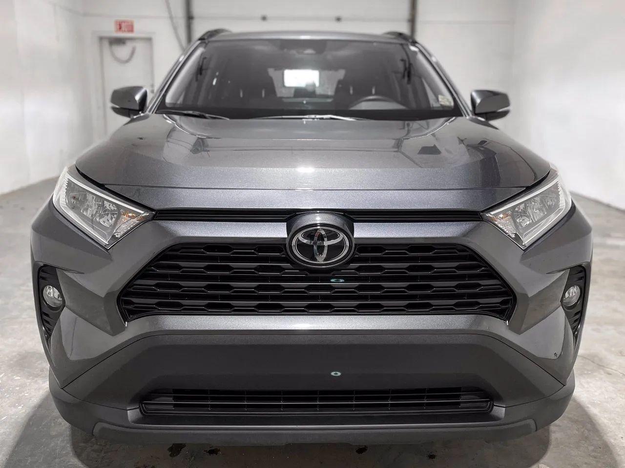 2019 Toyota RAV4 XLE-1