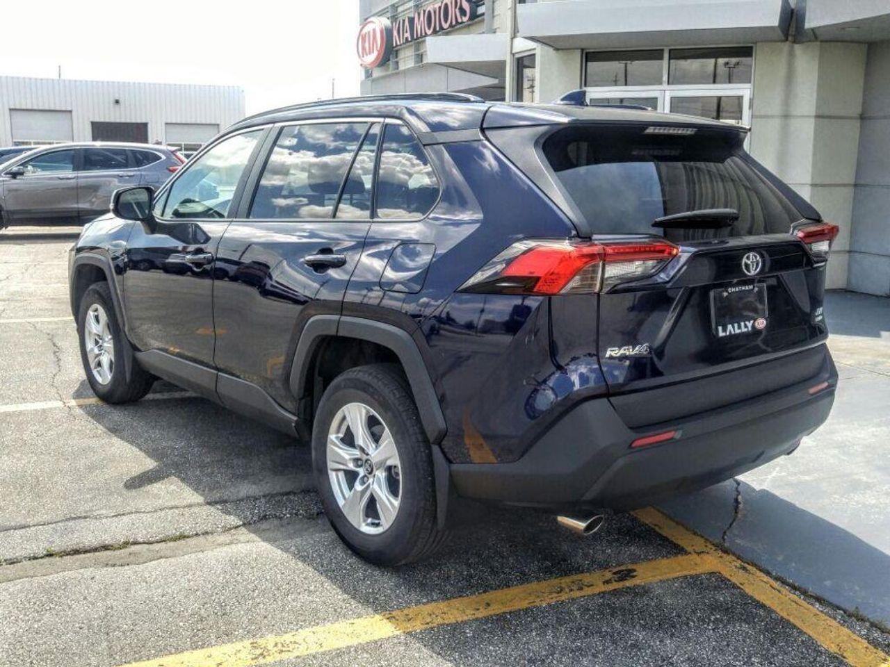 2019 Toyota RAV4 XLE-3