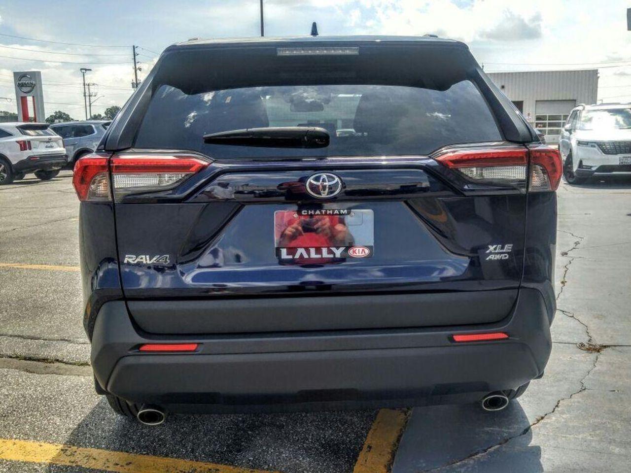2019 Toyota RAV4 XLE-4