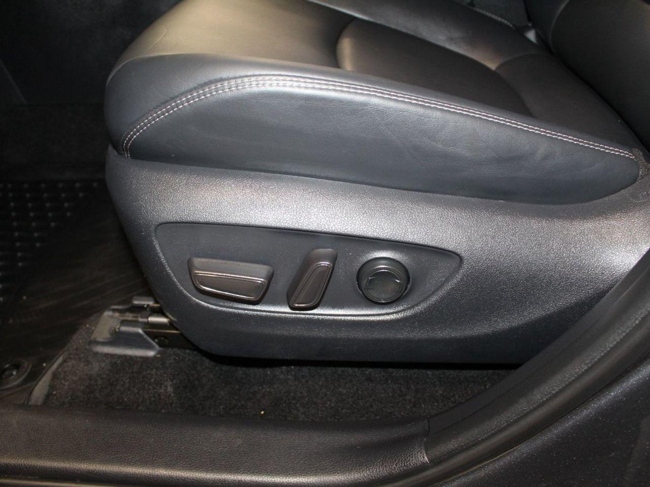 2019 Toyota RAV4 XLE-4
