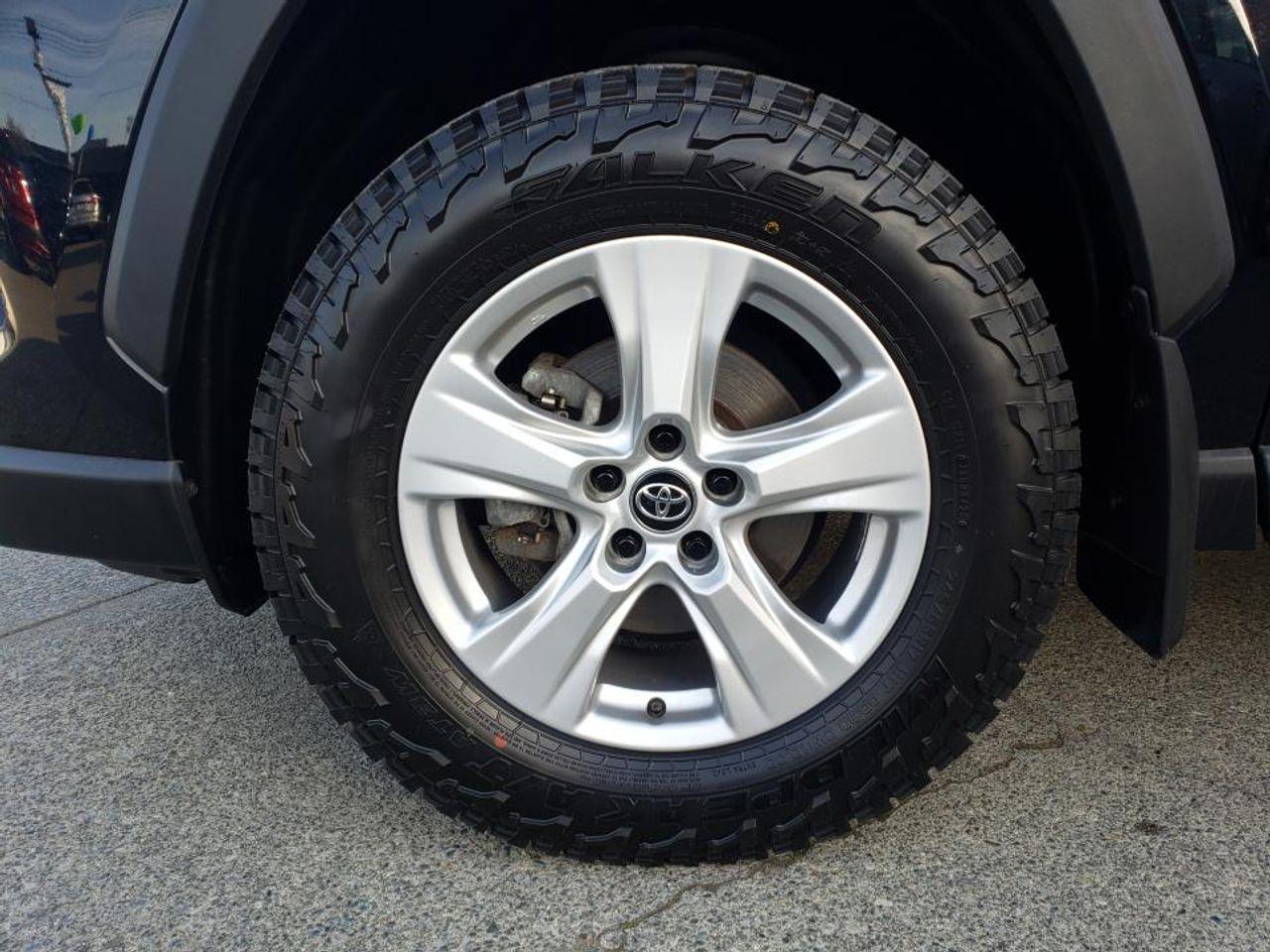 2019 Toyota RAV4 XLE-4