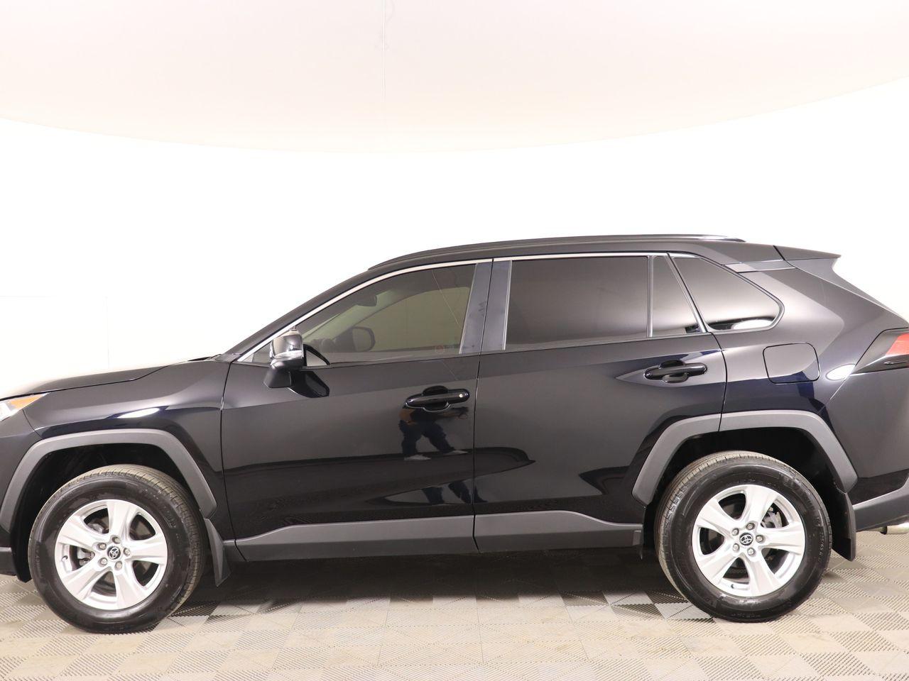 2019 Toyota RAV4 XLE-3