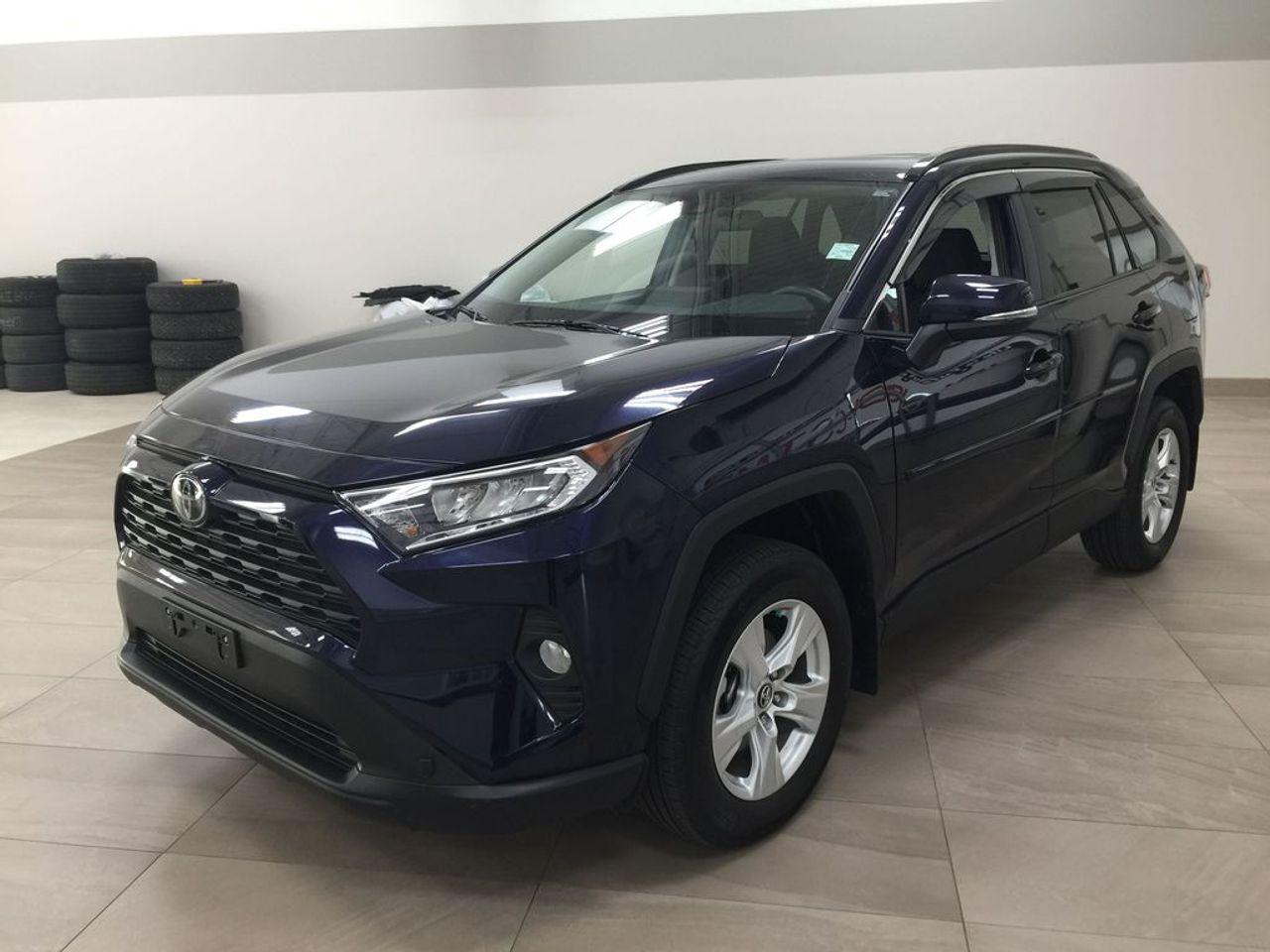 2019 Toyota RAV4 XLE-2