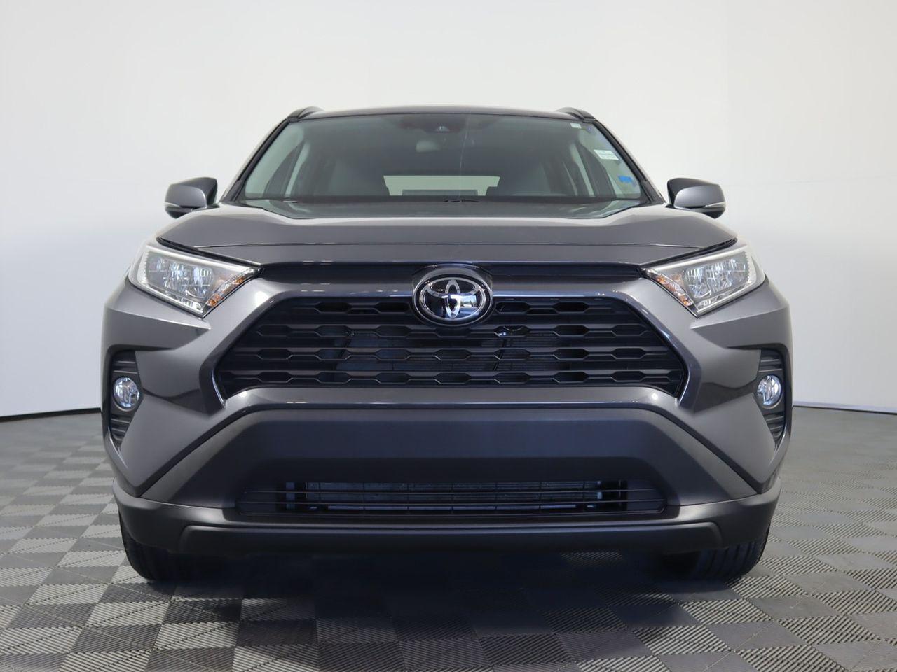 2019 Toyota RAV4 XLE-2