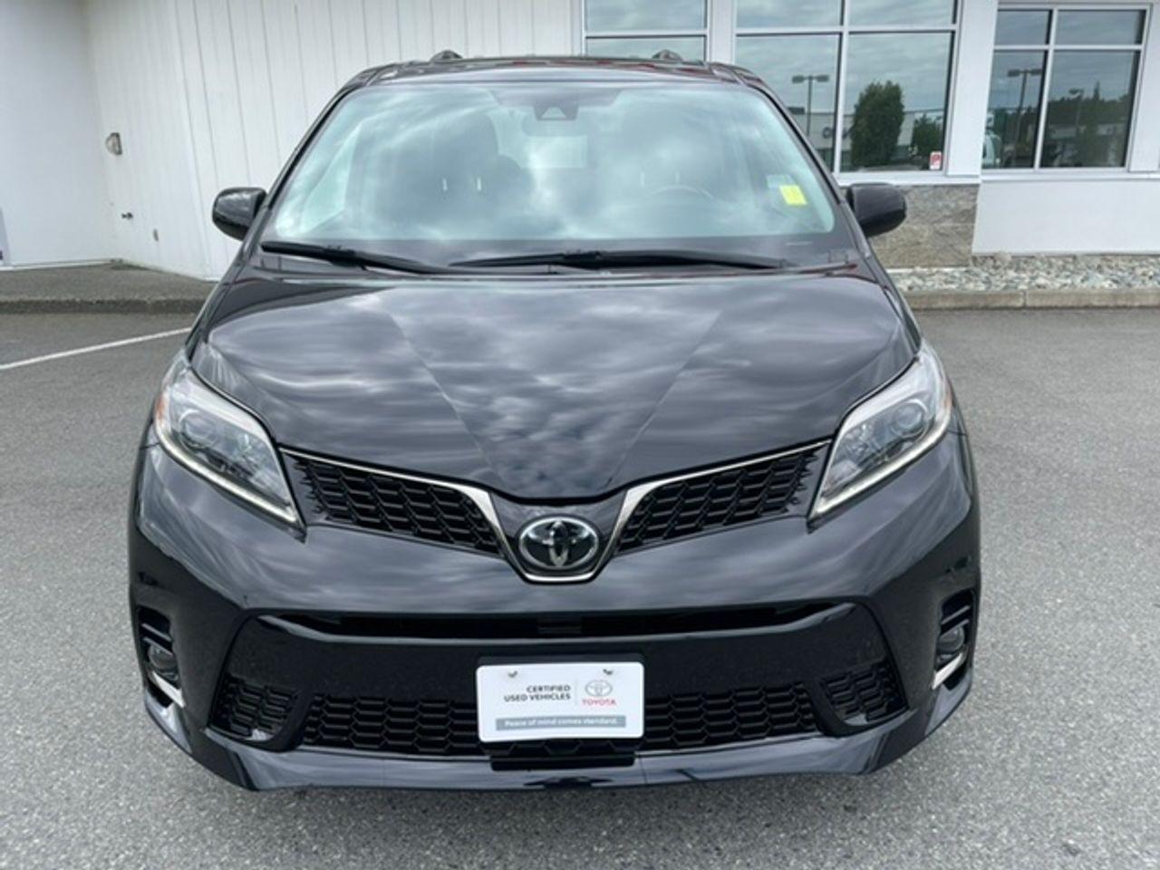 2019 Toyota Sienna SE-1