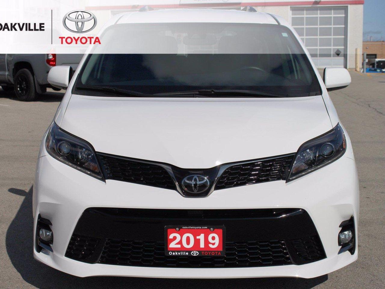 2019 Toyota Sienna SE-4