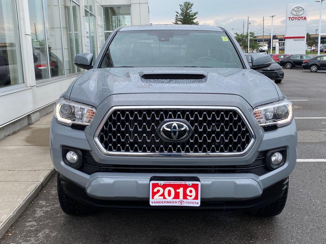 2019 Toyota Tacoma SR5-2