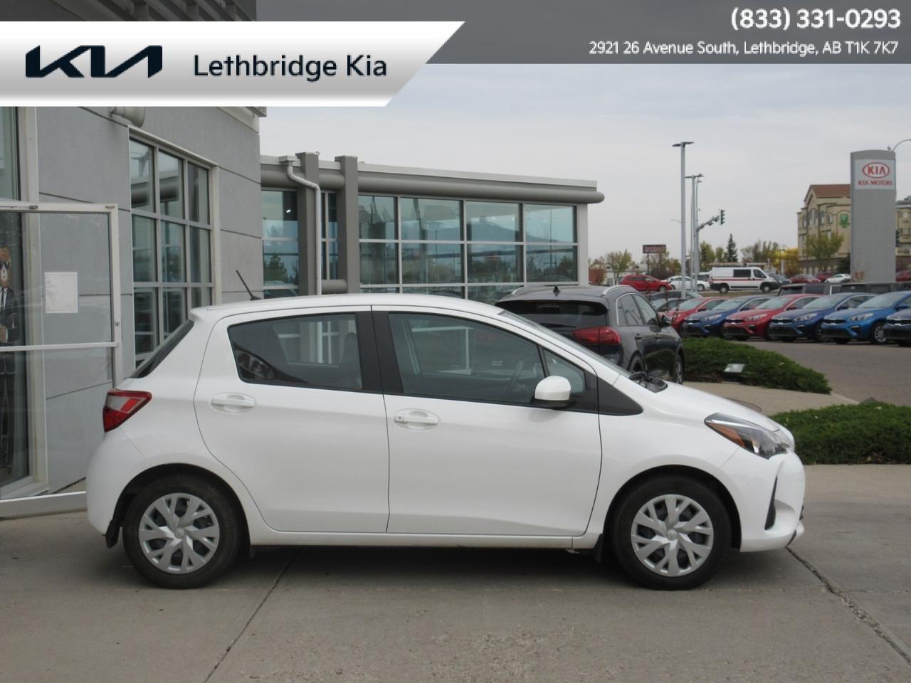 2019 Toyota Yaris LE-0
