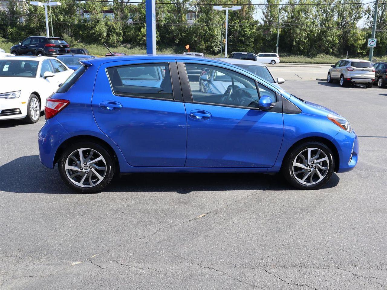 2019 Toyota Yaris SE-3