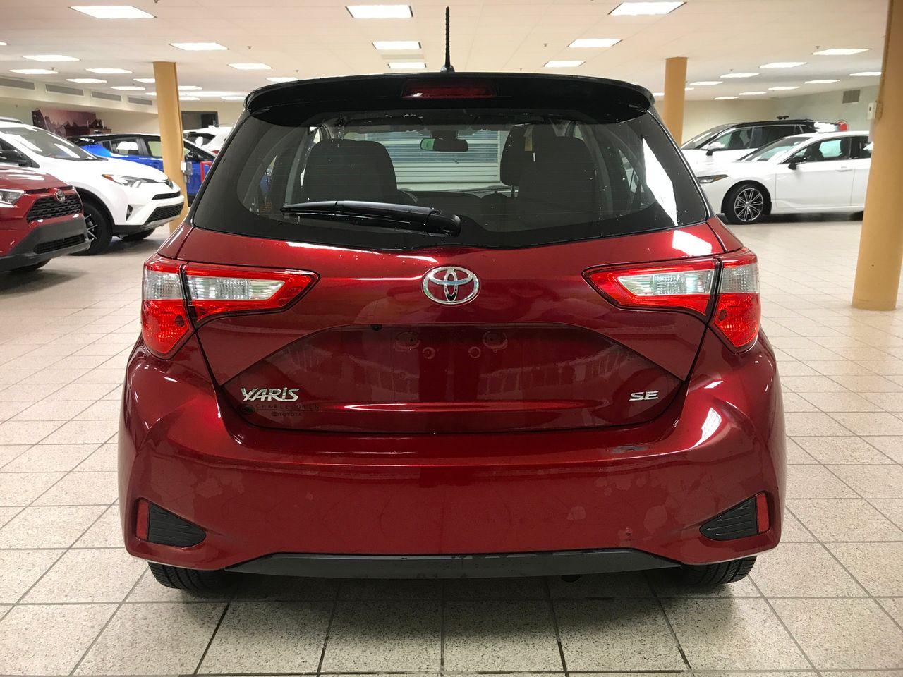 2019 Toyota Yaris SE-3