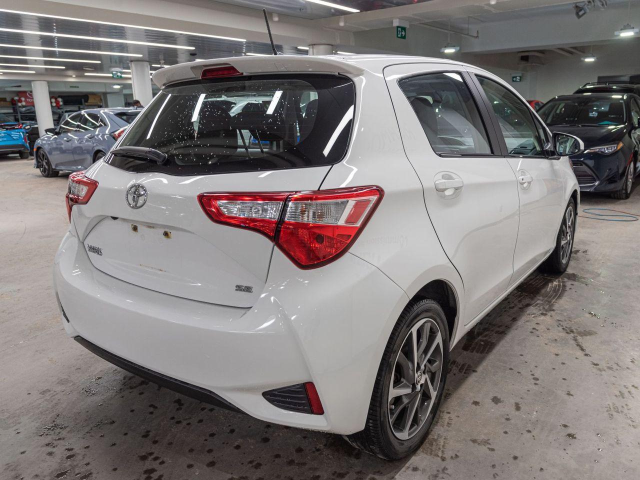 2019 Toyota Yaris SE-4