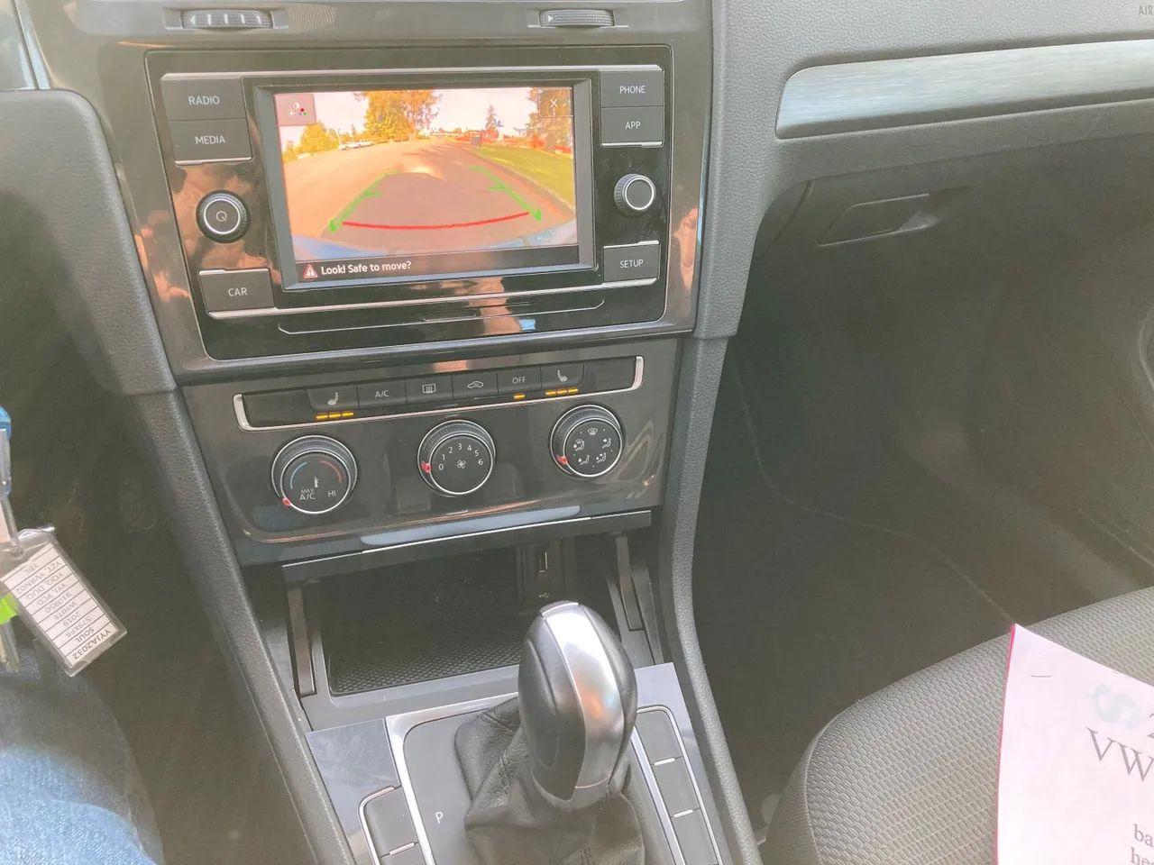 2019 Volkswagen Golf -4