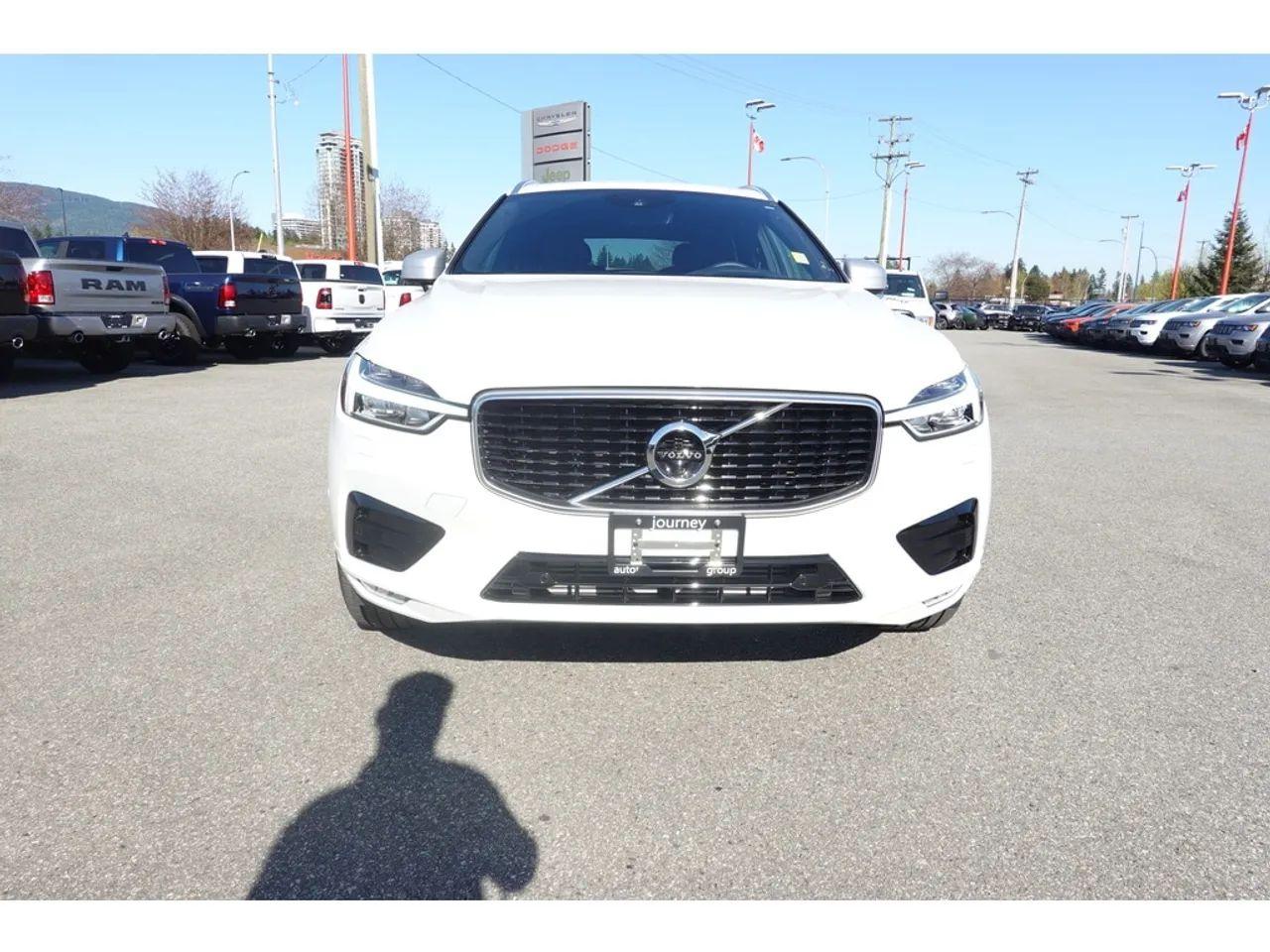 2019 Volvo XC60 R-Design-1