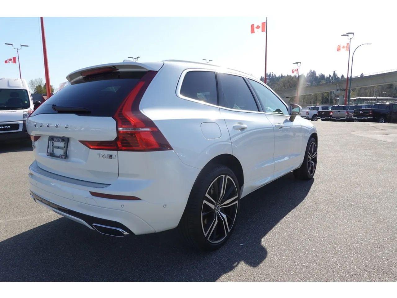 2019 Volvo XC60 R-Design-4
