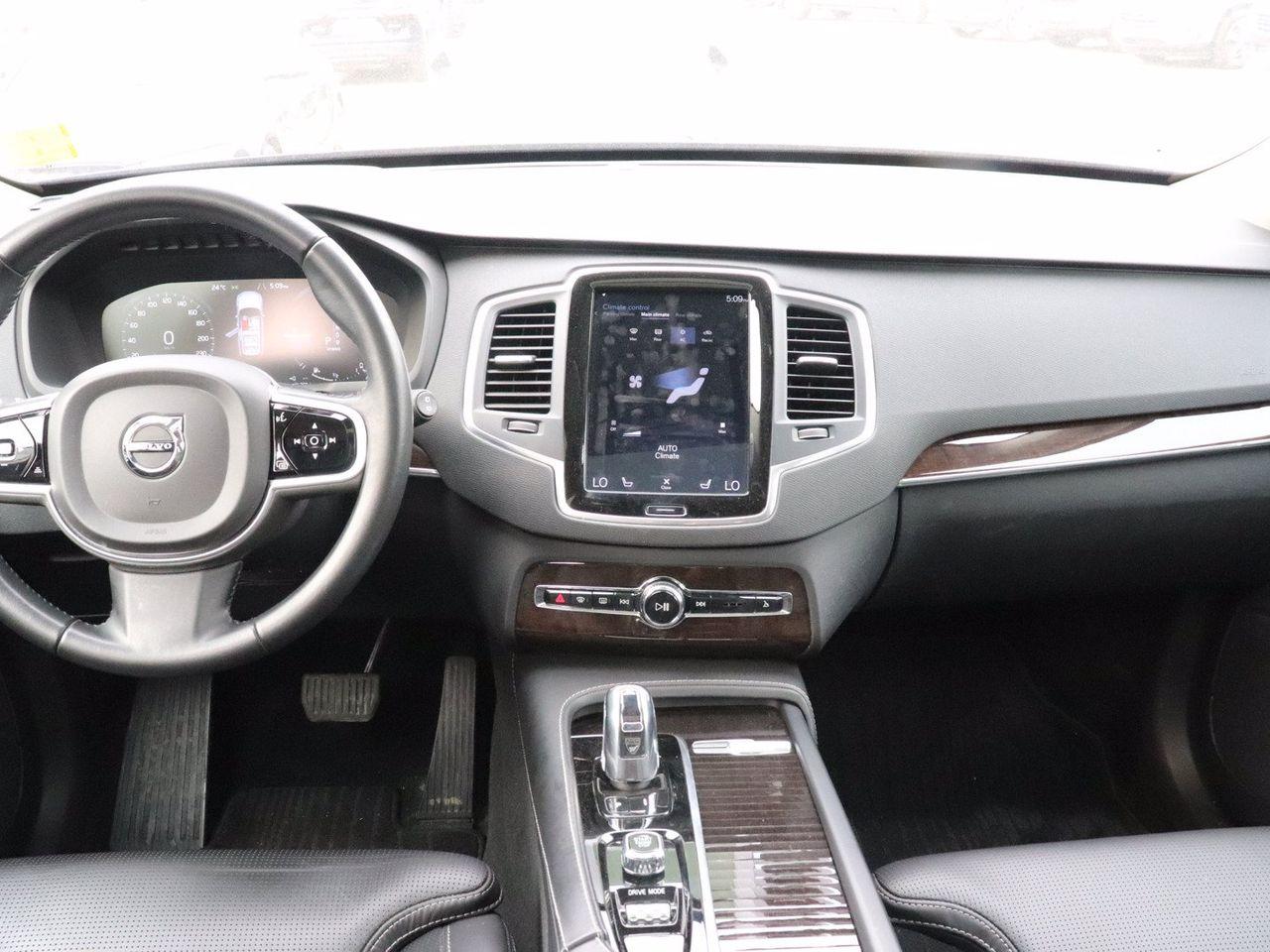 2019 Volvo XC90 Momentum-2