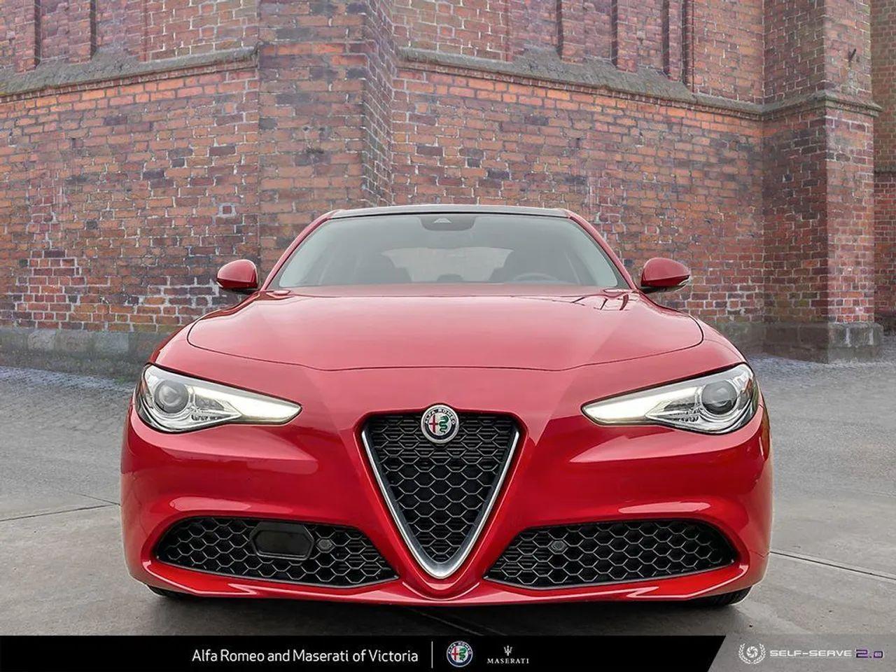 2020 Alfa Romeo Giulia Base-1