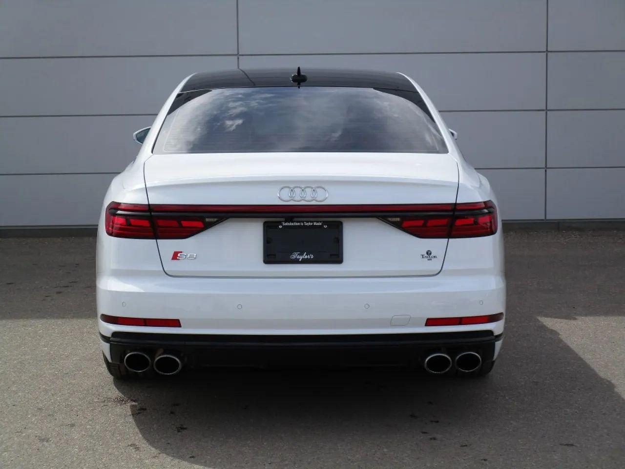 2020 Audi S8 L-3