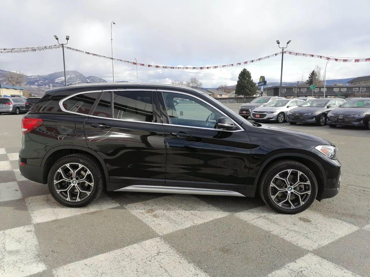 2020 BMW X1 XDrive28i-3