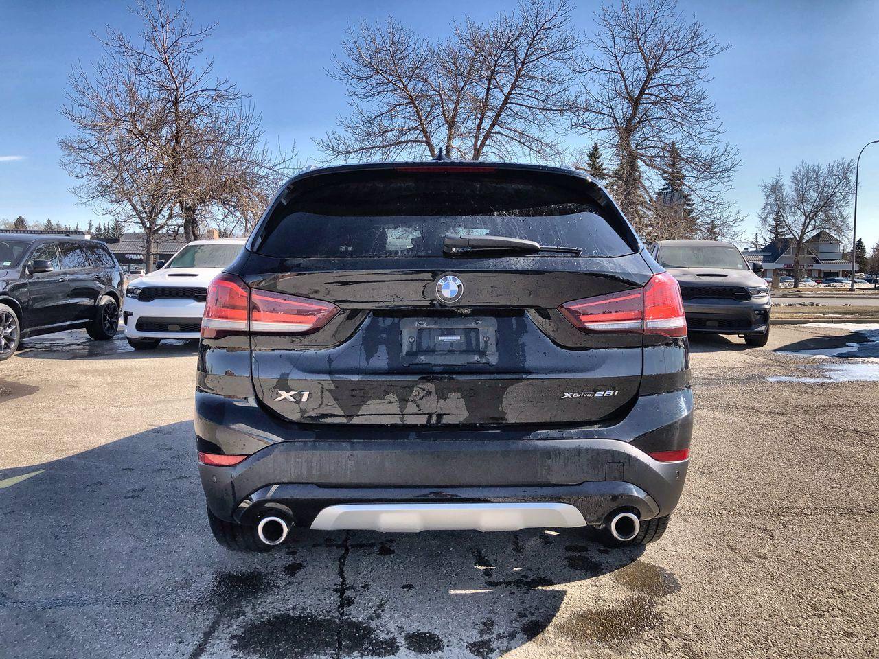 2020 BMW X1 Xdrive28i-4