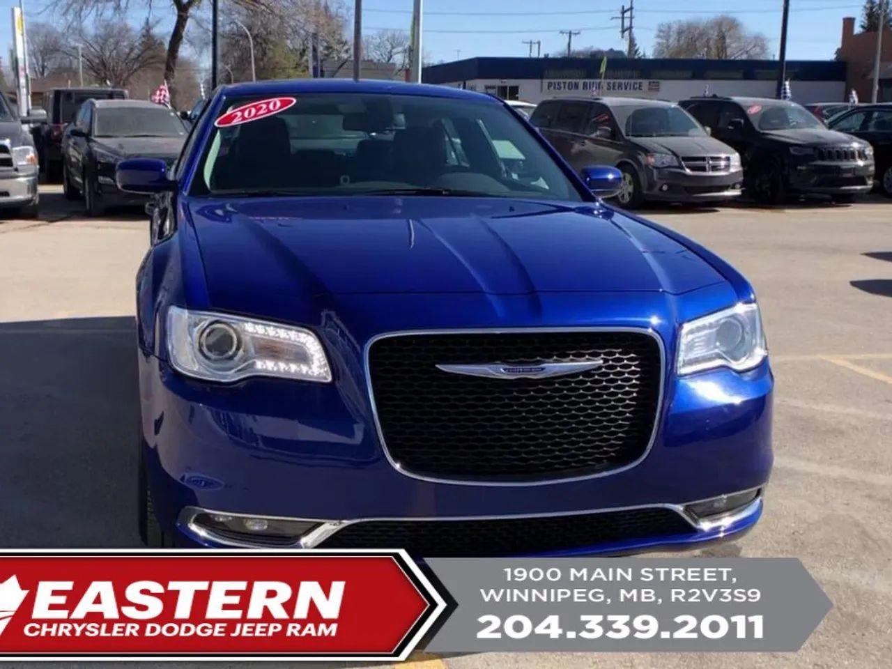 2020 Chrysler 300 Touring-3