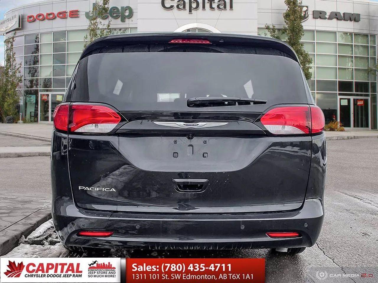 2020 Chrysler Pacifica L-4