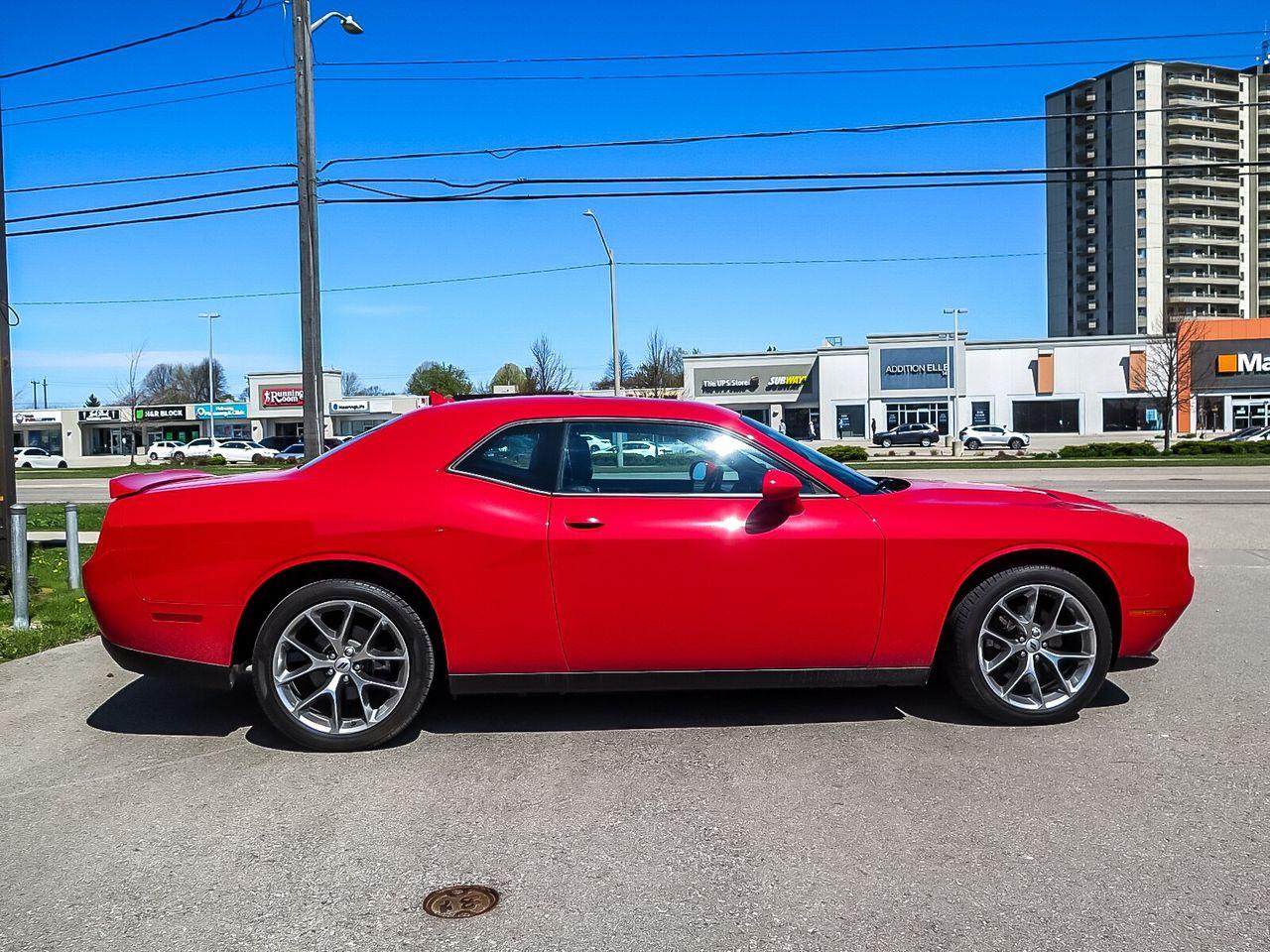 2020 Dodge Challenger SXT-4