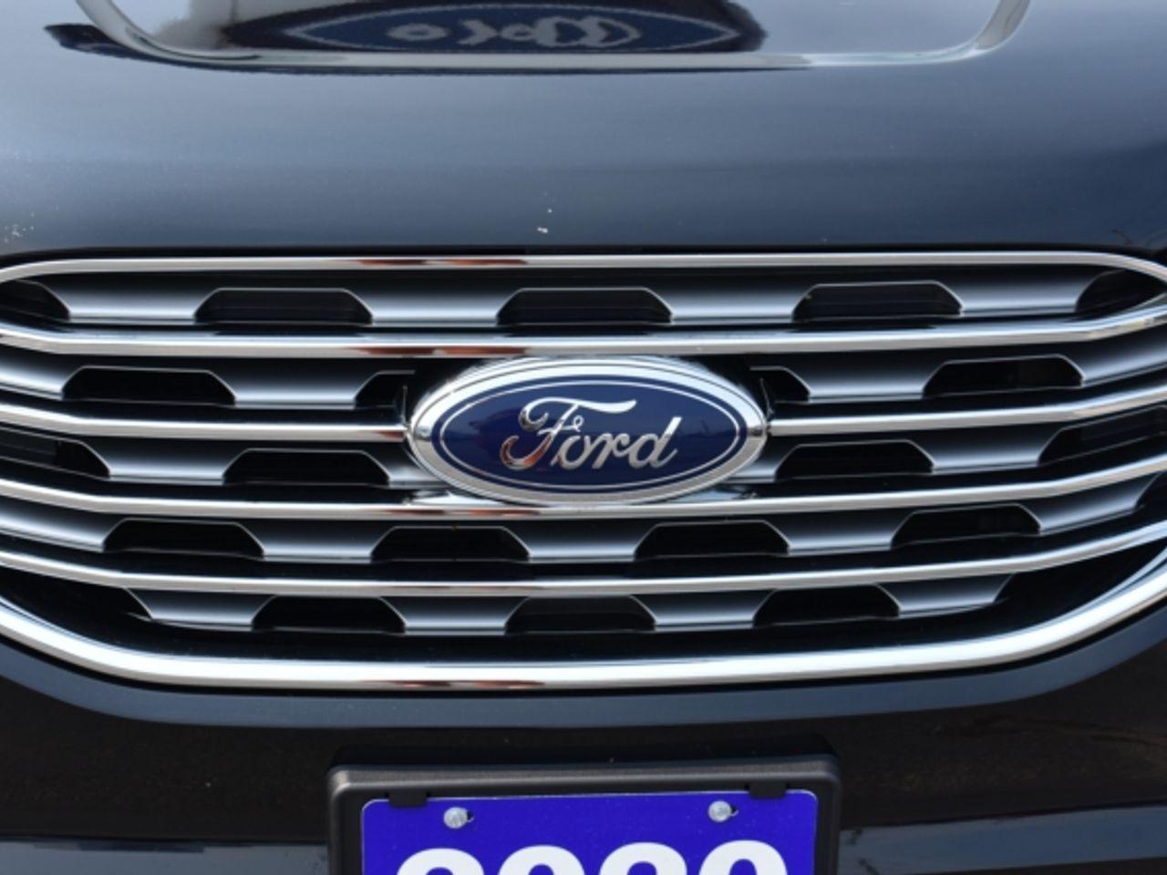 2020 Ford Edge -2