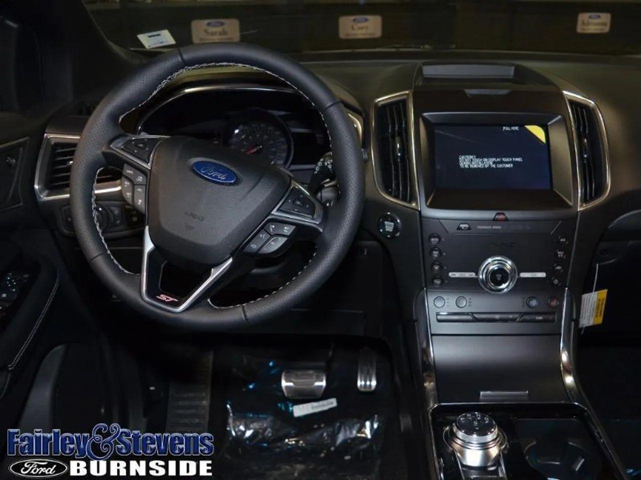 2020 Ford Edge ST-4
