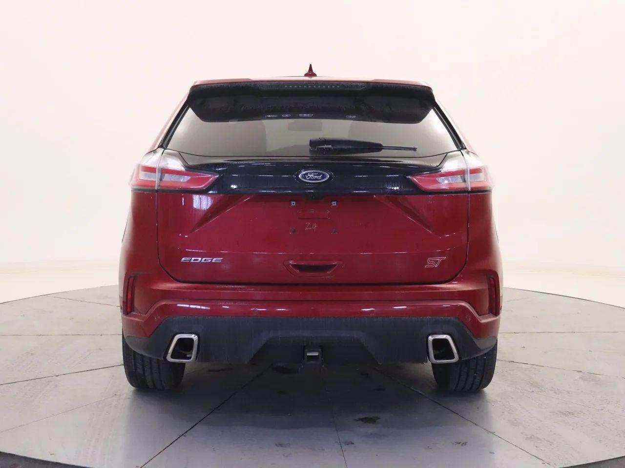 2020 Ford Edge ST-3
