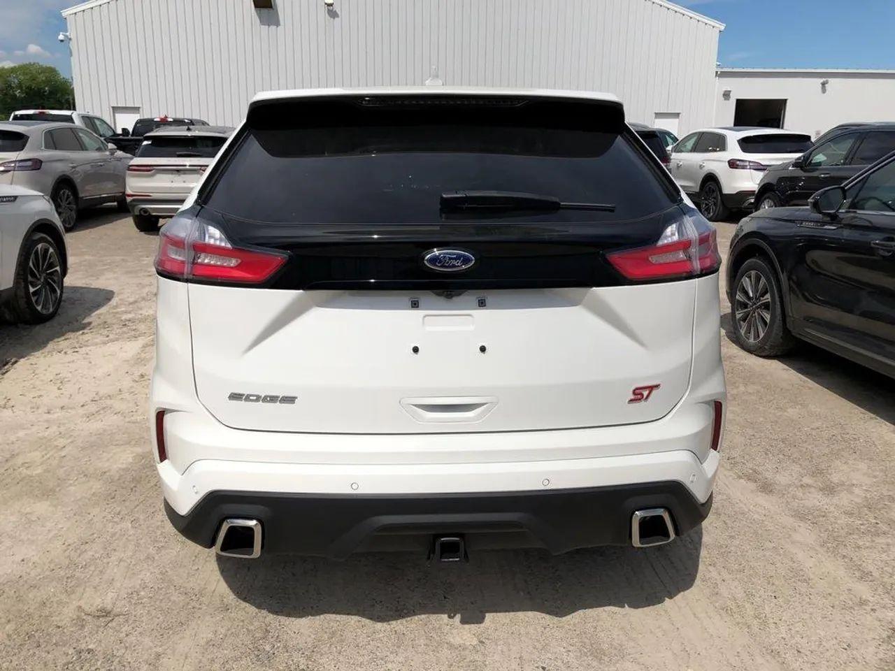 2020 Ford Edge ST-2