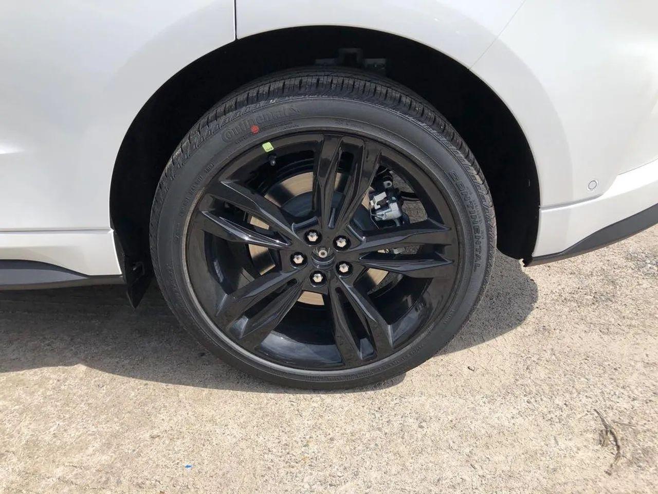 2020 Ford Edge ST-4
