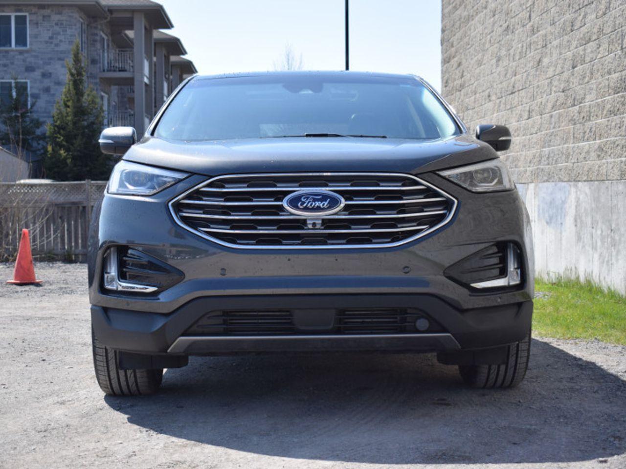 2020 Ford Edge Titanium-2