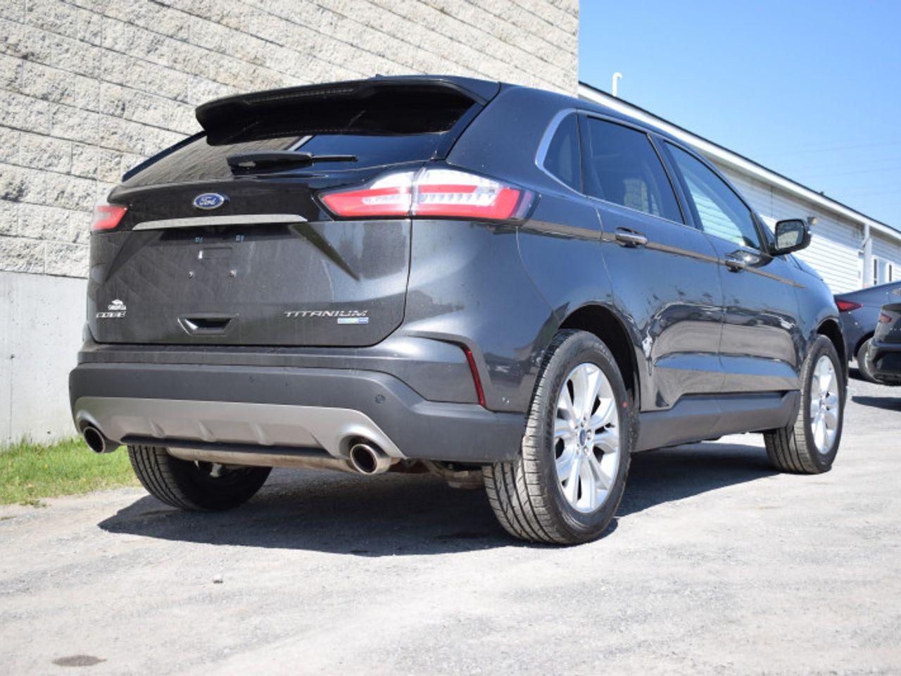2020 Ford Edge Titanium-4