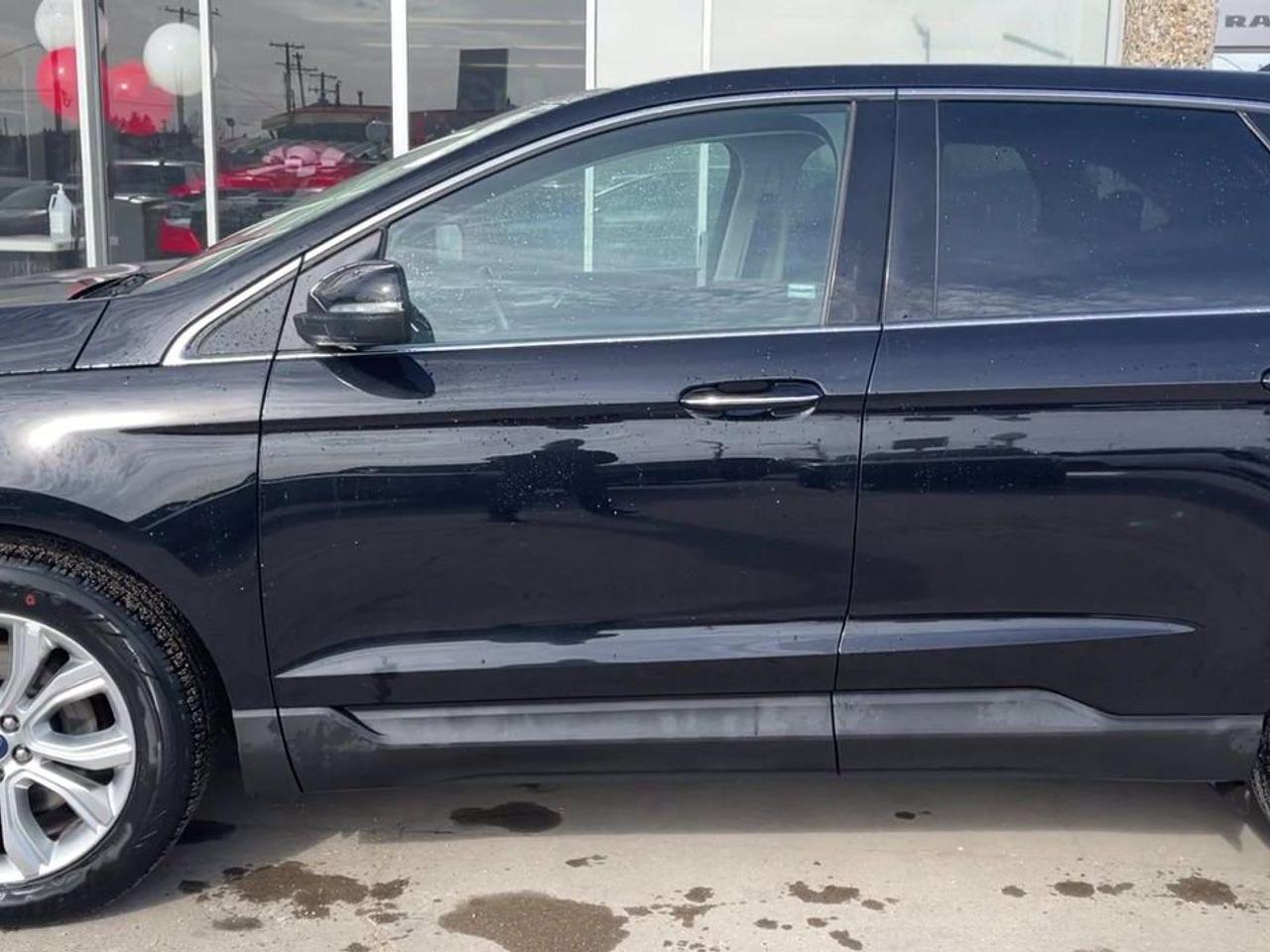 2020 Ford Edge Titanium-4