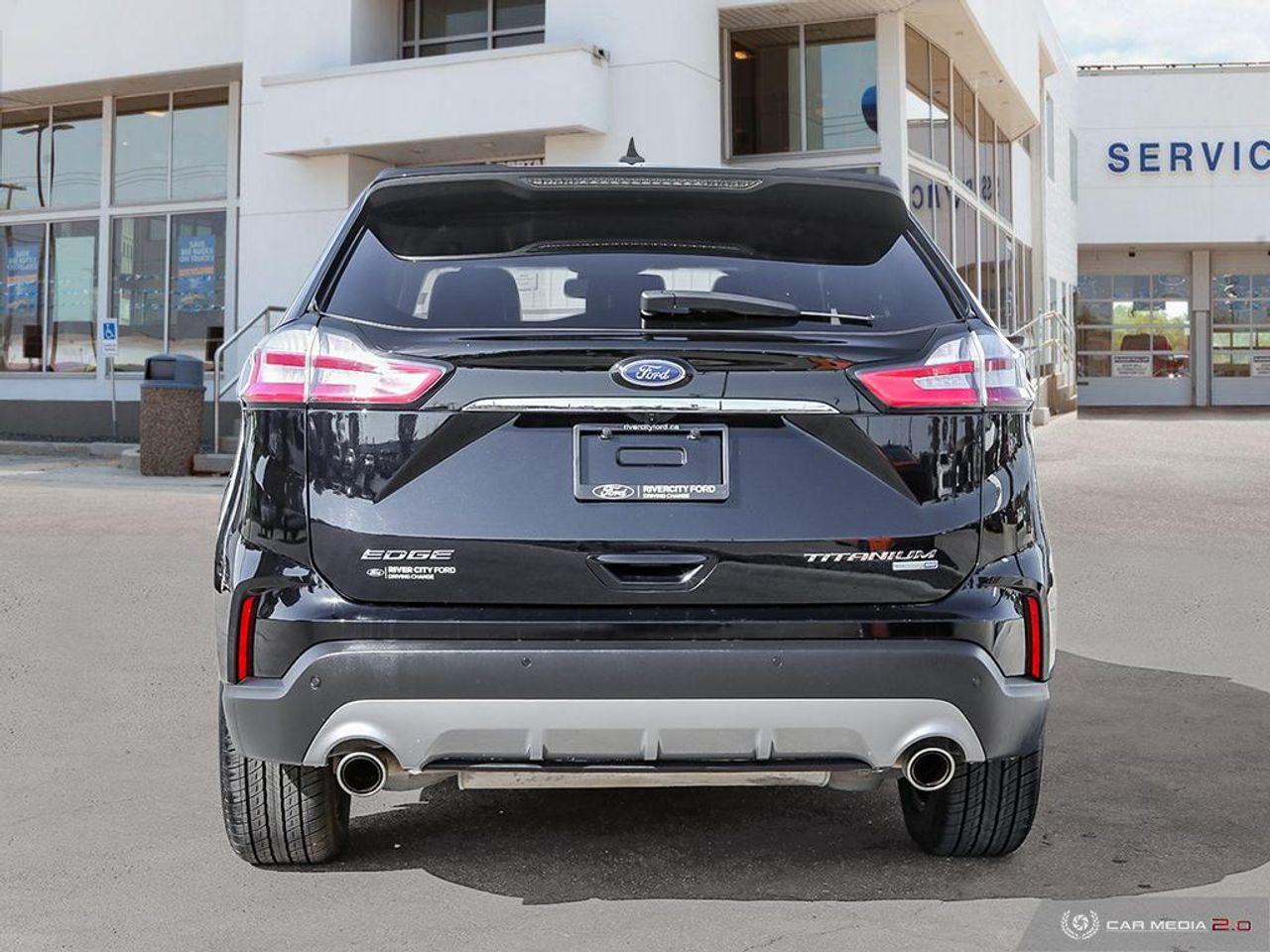 2020 Ford Edge Titanium-4