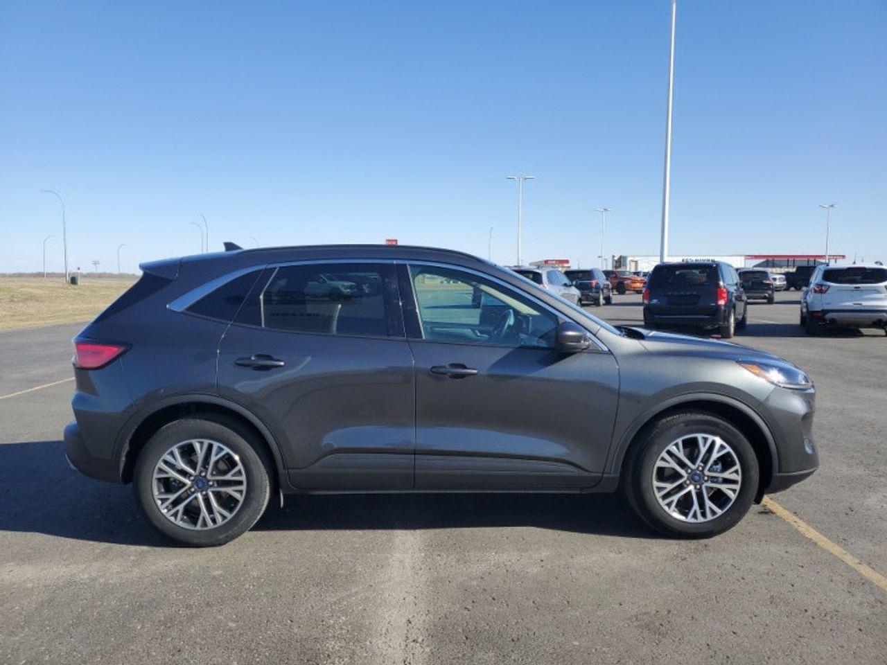 2020 Ford Escape -3