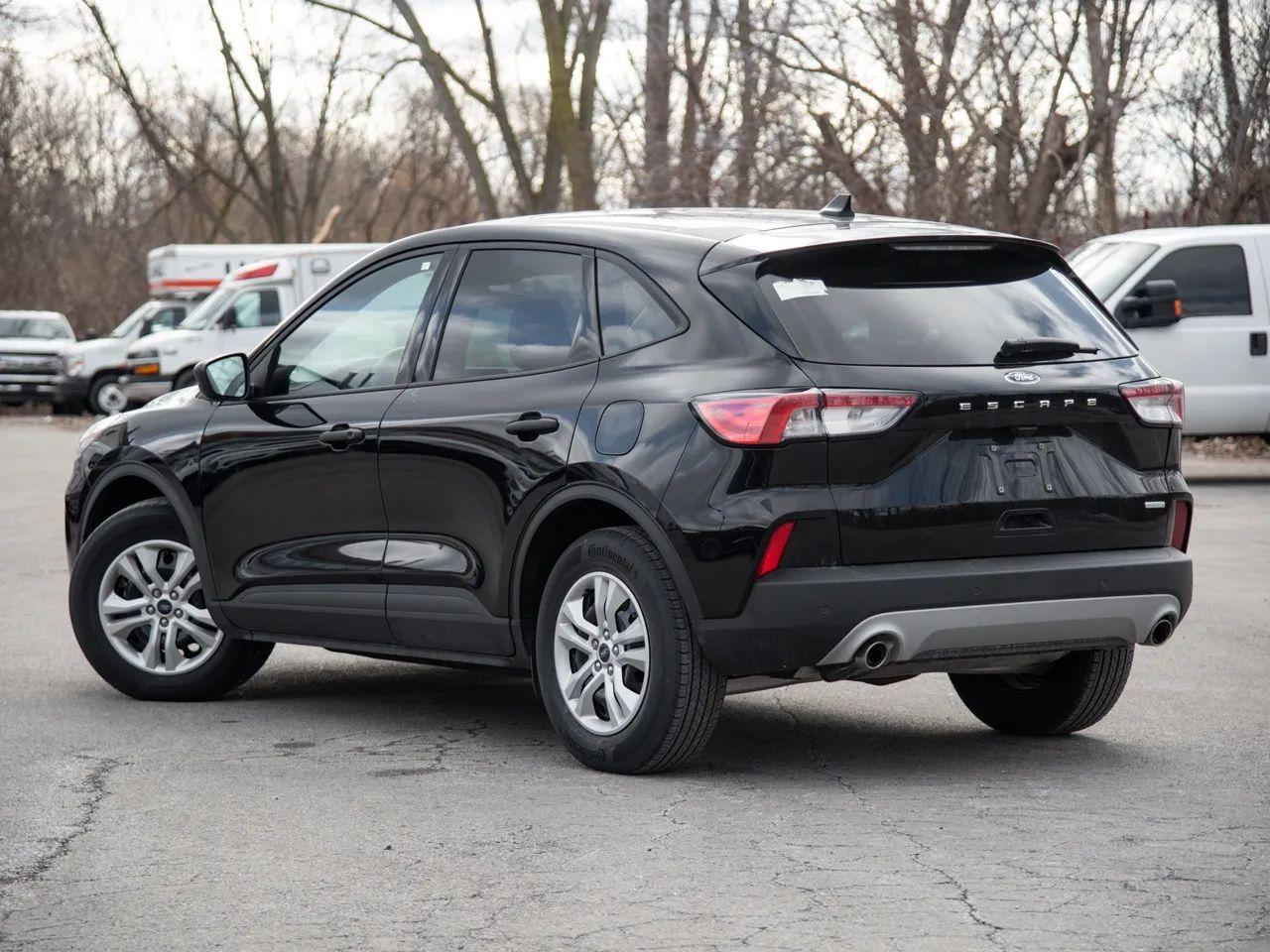 2020 Ford Escape S-3